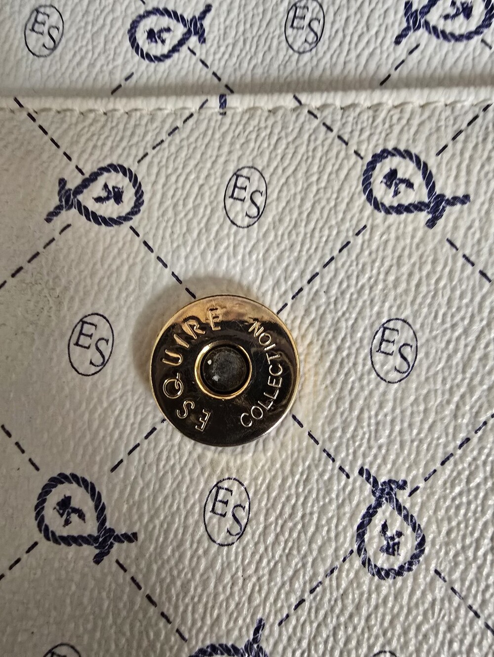 VTG Esquire Collection Cream Monogram Crossbody Flap Bag - Excellent Condition - Picture 9 of 13